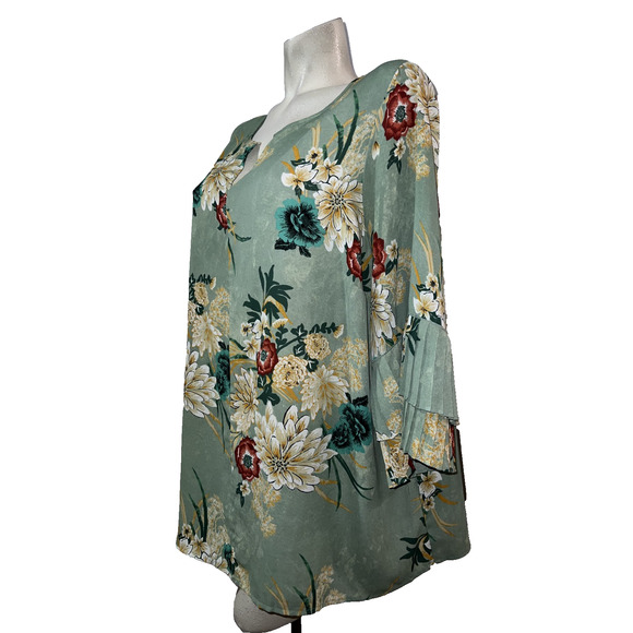 Violet & Claire Top Size 2X Green Floral Accordion Pleated Sleeves V-neck Tunic - Picture 4 of 10